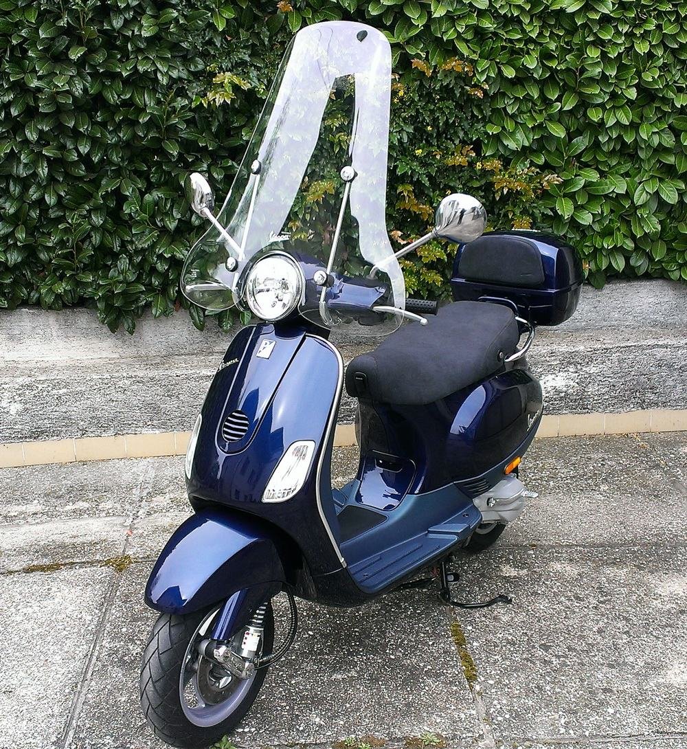 Vespa 50